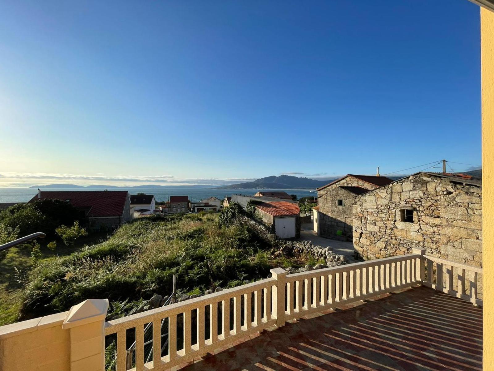 Casa Pepa De Enrique Villa Lira  Eksteriør bilde